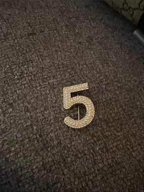 Source Unknown Crystal Number 5 Brooch Pin in Gold Tone
